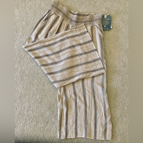 Democracy Linen Blend  Wide Leg Striped Pants with Smocked Waist NWT - Picture 7 of 11